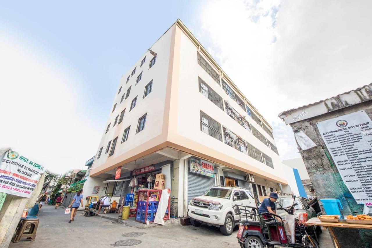 Oyo 578 Red Velvet Suites Manila Ngoại thất bức ảnh